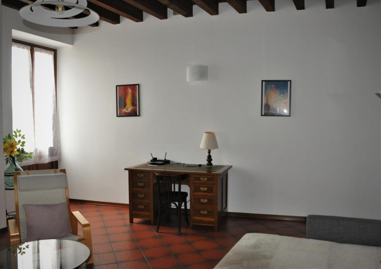 Appartamento Le Volte Toscolano-Maderno Exterior foto